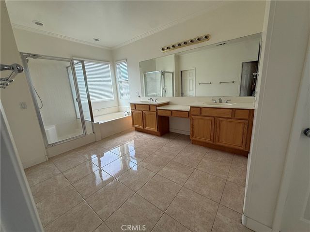 7475 Rock Creek Court, Corona, CA 92880