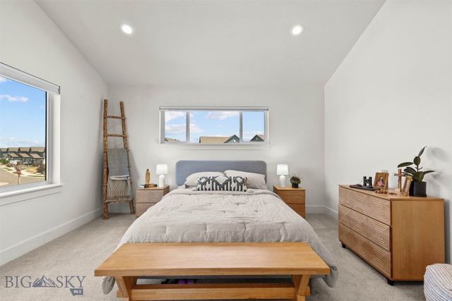 77 Horseshoe Loop, Bozeman, MT 59718