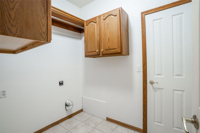 5025 Copper Creek Drive, Pleasant Hill, IA 50327