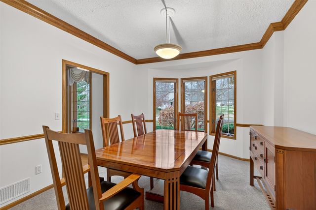 5025 Copper Creek Drive, Pleasant Hill, IA 50327