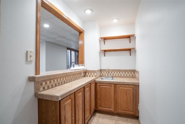 5025 Copper Creek Drive, Pleasant Hill, IA 50327