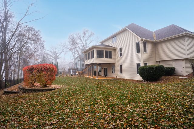 5025 Copper Creek Drive, Pleasant Hill, IA 50327