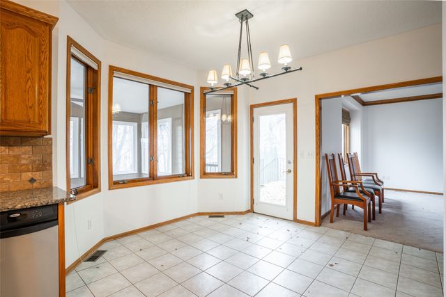 5025 Copper Creek Drive, Pleasant Hill, IA 50327