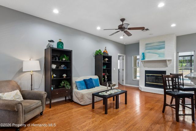 16225 Bonzai Trail, Spring Hill, FL 34613