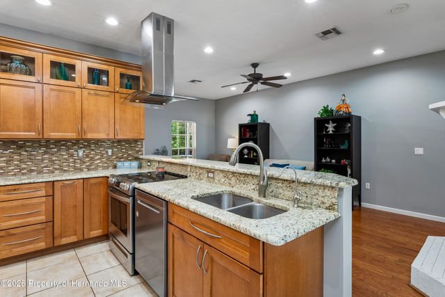16225 Bonzai Trail, Spring Hill, FL 34613
