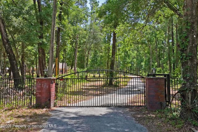 16225 Bonzai Trail, Spring Hill, FL 34613
