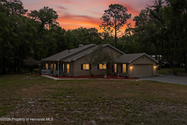 16225 Bonzai Trail, Spring Hill, FL 34613