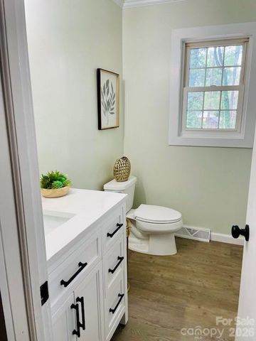511 Sunbeam Farm Road, Cherryville, NC 28021