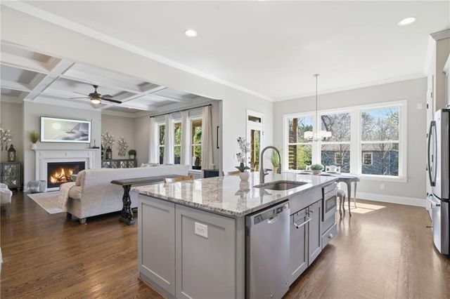 1387 Southland Vista NE Court, Atlanta, GA 30329