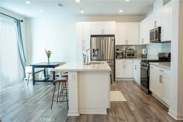 3520 E Peckham Paseo 1, Ontario, CA 91761