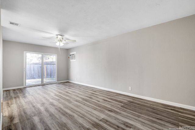 7103 Spring Point, San Antonio, TX 78249