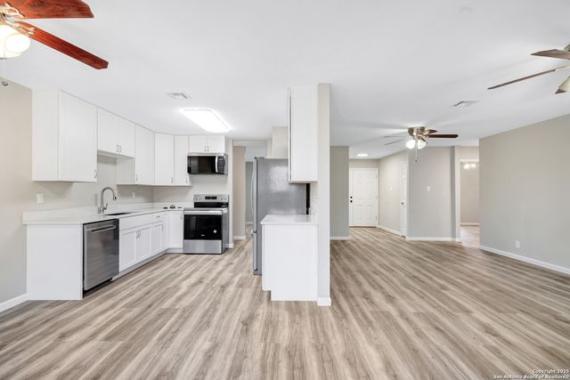 7103 Spring Point, San Antonio, TX 78249