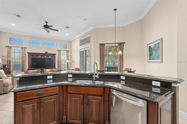 8798 WARWICK SHORE CROSSING, Orlando, FL 32829