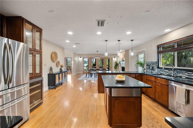 6033 MOUNTAIN LAKE DRIVE, Lakeland, FL 33813