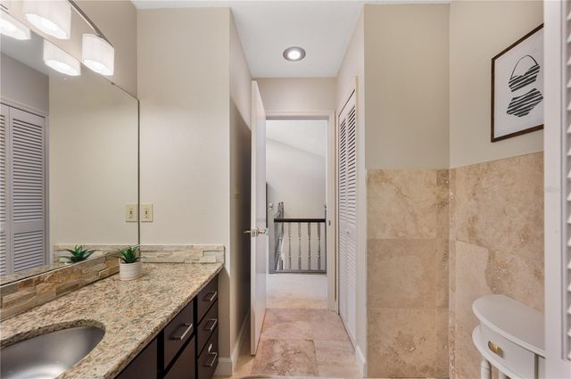 6033 MOUNTAIN LAKE DRIVE, Lakeland, FL 33813