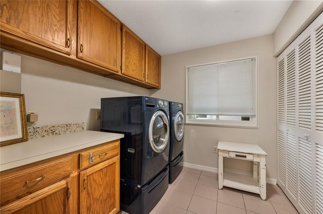 6033 MOUNTAIN LAKE DRIVE, Lakeland, FL 33813