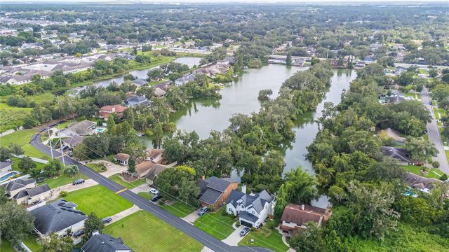 6033 MOUNTAIN LAKE DRIVE, Lakeland, FL 33813