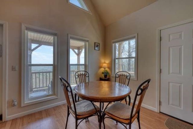 520 Sahkanaga Drive, Murphy, NC 28906