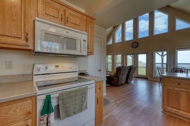 520 Sahkanaga Drive, Murphy, NC 28906