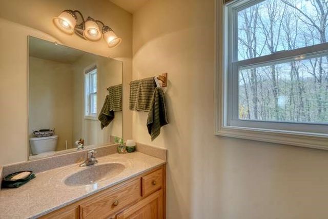 520 Sahkanaga Drive, Murphy, NC 28906