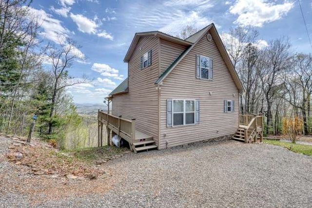 520 Sahkanaga Drive, Murphy, NC 28906