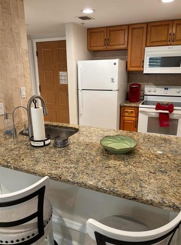 36750 US HIGHWAY 19 N 9-123, Palm Harbor, FL 34683