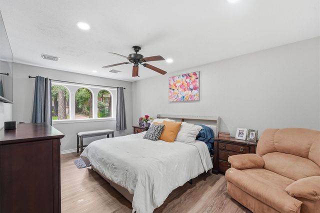 2051 Shadow Rock Drive, Houston, TX 77339