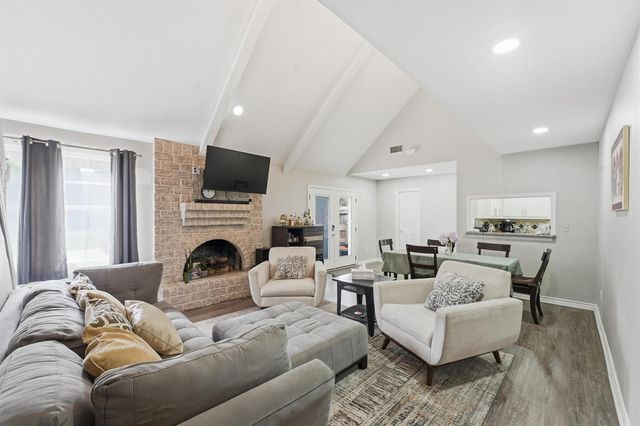 2051 Shadow Rock Drive, Houston, TX 77339