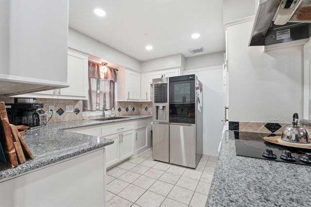 2051 Shadow Rock Drive, Houston, TX 77339