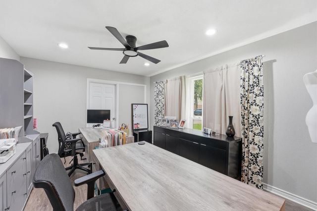 2051 Shadow Rock Drive, Houston, TX 77339