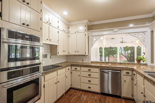1109 Troup Highway, Tyler, TX 75701