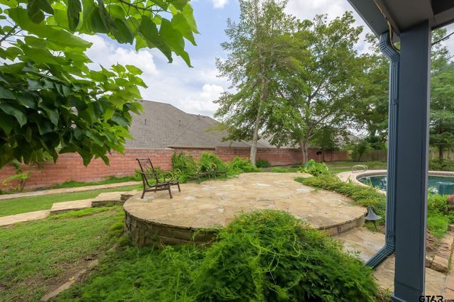 1109 Troup Highway, Tyler, TX 75701