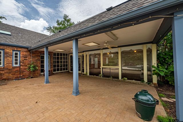 1109 Troup Highway, Tyler, TX 75701