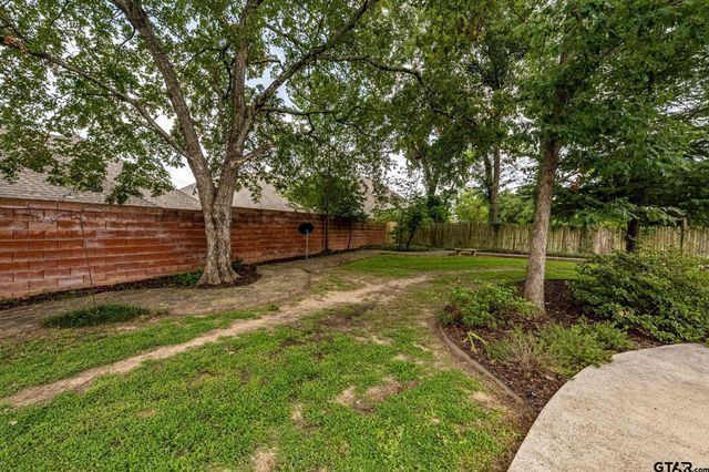 1109 Troup Highway, Tyler, TX 75701