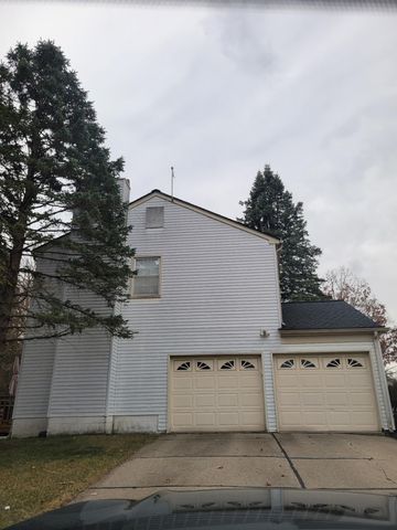 2411 Weathervane Road, West Bloomfield, MI 48324