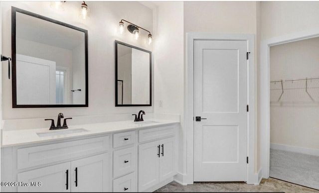 1009 Wood Creek Road NE, Leland, NC 28451