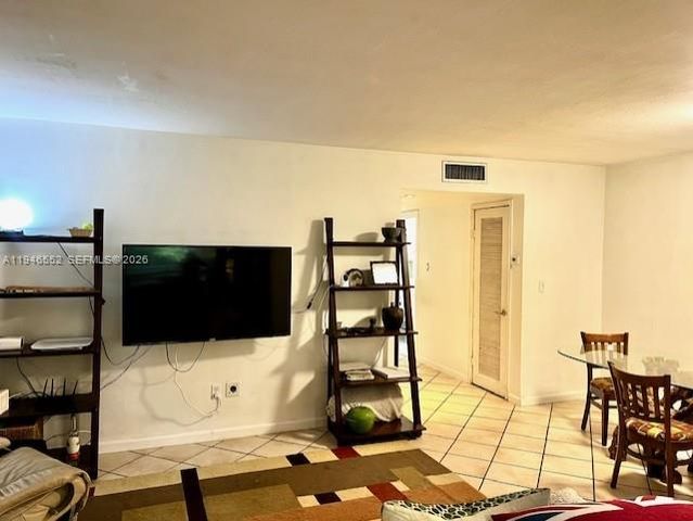 13503 NE 23rd Pl, North Miami, FL 33181