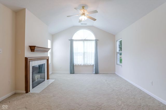 2361 Steeple Chase, Shelbyville, IN 46176