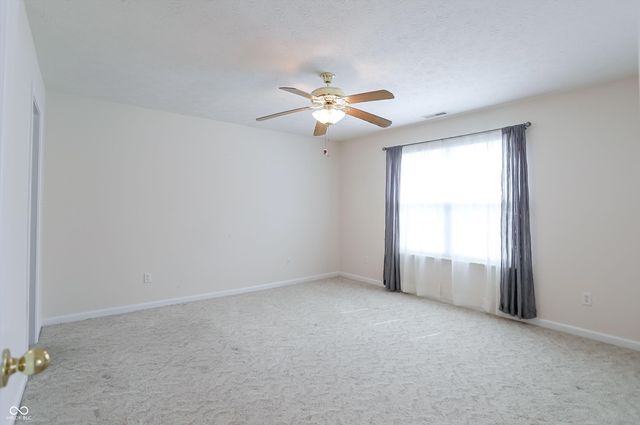2361 Steeple Chase, Shelbyville, IN 46176