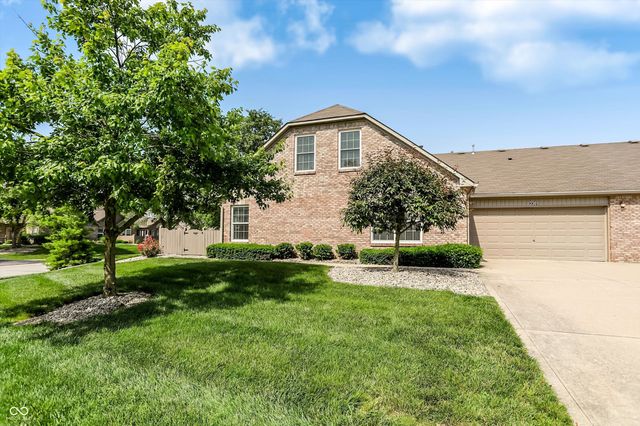 2361 Steeple Chase, Shelbyville, IN 46176