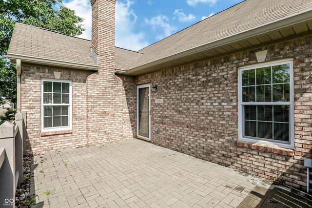 2361 Steeple Chase, Shelbyville, IN 46176