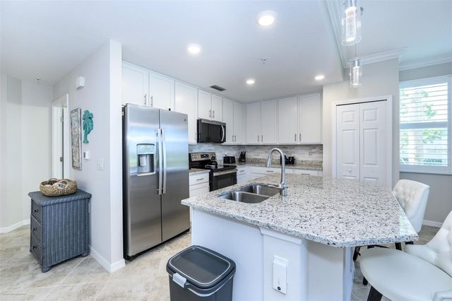 14061 HERITAGE LANDING BOULEVARD 411, Punta Gorda, FL 33955