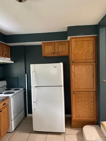 50285 7 Mile Road, Northville, MI 48167