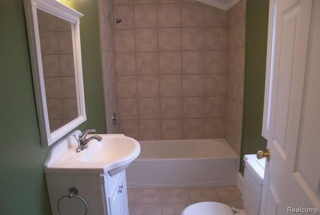 50285 7 Mile Road, Northville, MI 48167