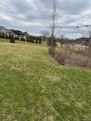 50285 7 Mile Road, Northville, MI 48167