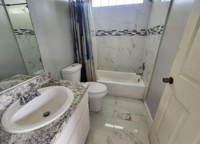 5298 YAUPON STREET, Orlando, FL 32811