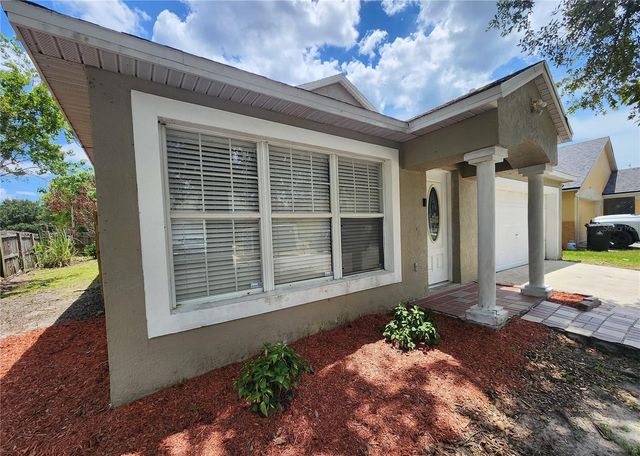 5298 YAUPON STREET, Orlando, FL 32811