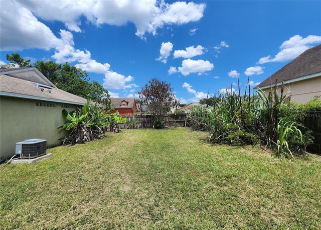 5298 YAUPON STREET, Orlando, FL 32811