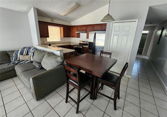 5298 YAUPON STREET, Orlando, FL 32811