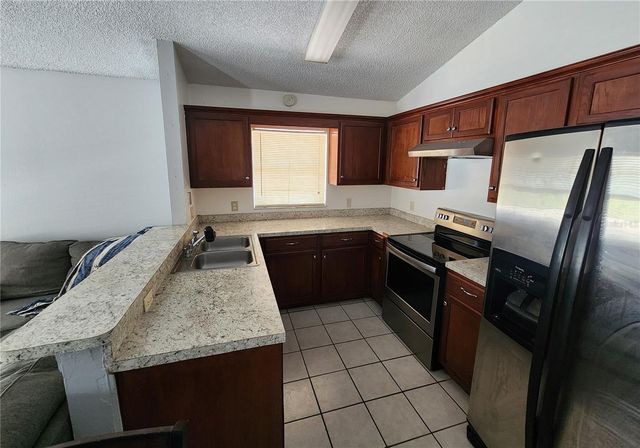 5298 YAUPON STREET, Orlando, FL 32811